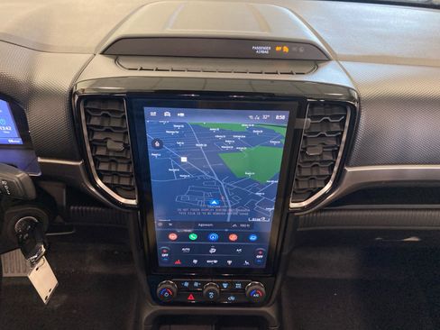 New 2025 Ford Ranger XLT w/ Equipment Group 301A High image 22