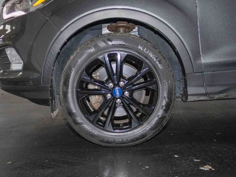 Used 2018 Ford Escape SEL image 8