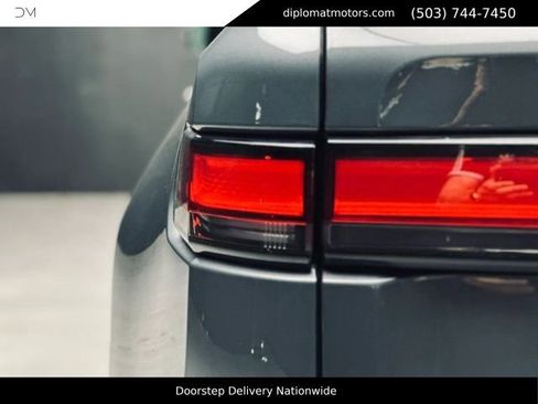 Used 2022 Rivian R1T Adventure AWD/4WD image 14