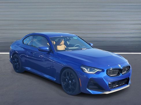 New 2026 BMW 230i Coupe w/ Premium Package image 2