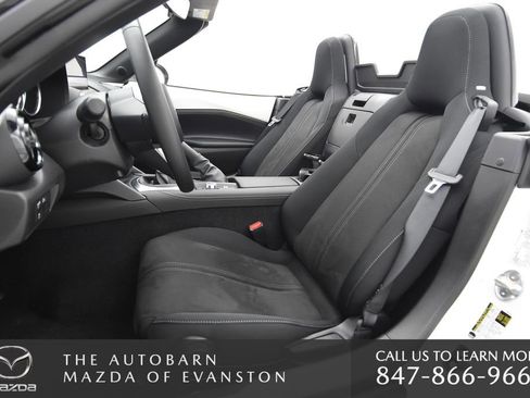 Certified 2025 MAZDA MX-5 Miata Club image 25