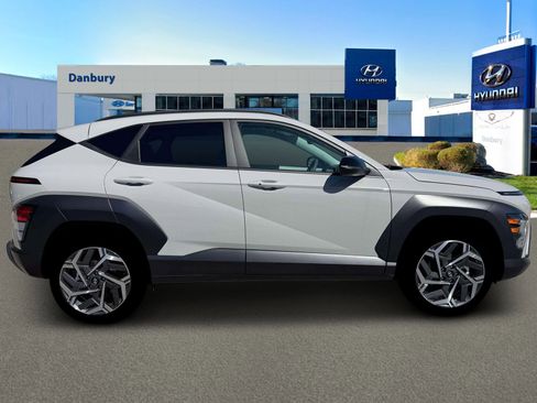 New 2026 Hyundai Kona SEL Premium image 9