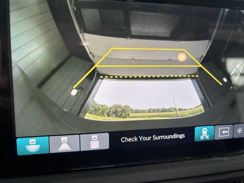 Used 2025 Honda CR-V Sport-L image 23