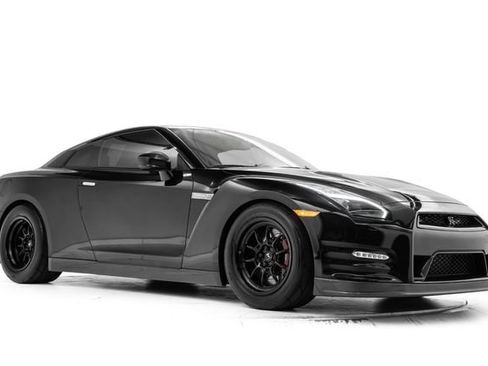 Used 2012 Nissan GT-R Black Edition AWD/4WD image 6