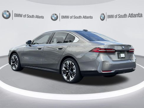 New 2027 BMW 530i w/ Premium Package RWD image 22