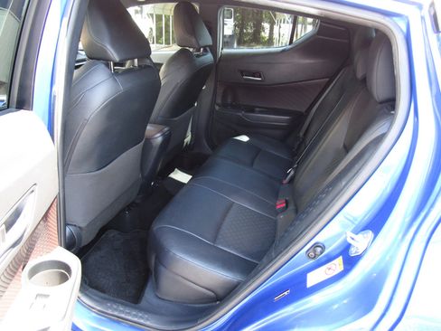 Used 2019 Toyota C-HR Limited image 20