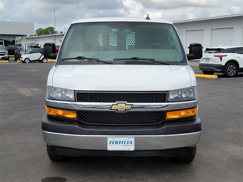 Certified 2021 Chevrolet Express 2500 w/ Driver Convenience Package image 27