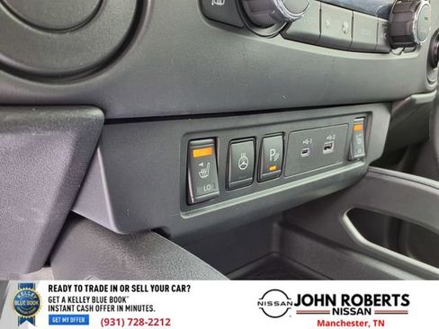 Used 2024 Nissan Frontier SV w/ SV Convenience Package image 22