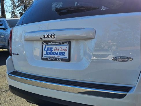 Used 2016 Jeep Compass Sport image 12