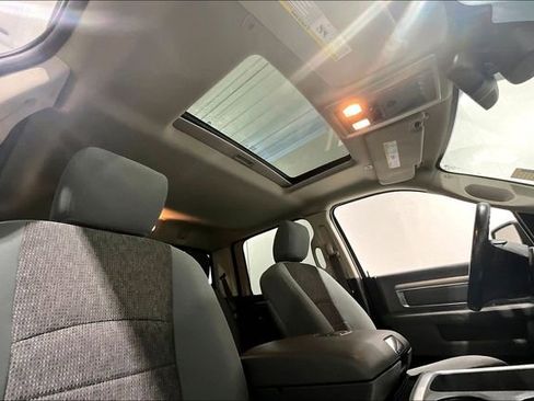 Used 2019 RAM 1500 Classic Warlock image 29