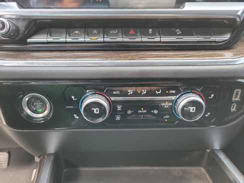 Used 2023 GMC Sierra 1500 Elevation w/ X31 Off-Road Package image 10