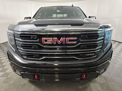 Used 2023 GMC Sierra 1500 AT4 w/ Technology Package AWD/4WD image 7