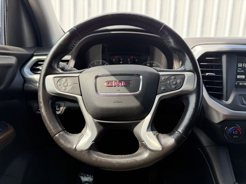 Used 2019 GMC Acadia SLE FWD image 13