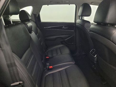 Used 2019 Kia Sorento SX w/ SX Touring Package AWD/4WD image 19