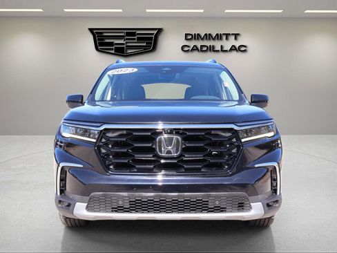 Used 2023 Honda Pilot Elite image 2