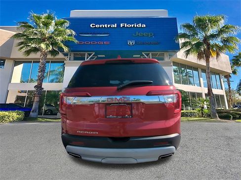 Used 2023 GMC Acadia SLT image 6