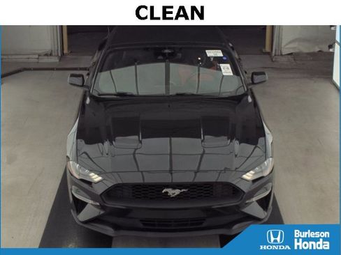 Used 2021 Ford Mustang Premium image 10