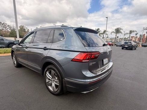Used 2019 Volkswagen Tiguan SEL Premium AWD/4WD image 7
