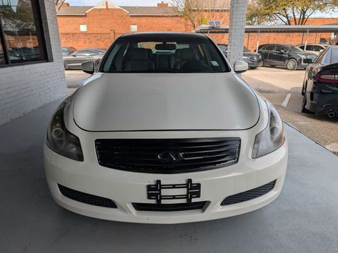 Used 2009 INFINITI G37 Journey w/ Premium Pkg image 8