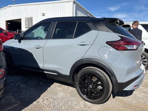 Used 2024 Nissan Kicks SR w/ SR Premium Package image 7