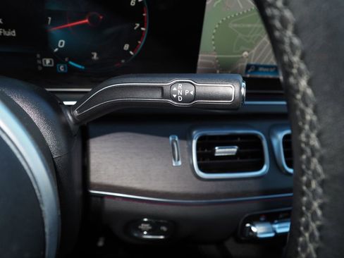 Used 2020 Mercedes-Benz GLE 350 4MATIC image 33