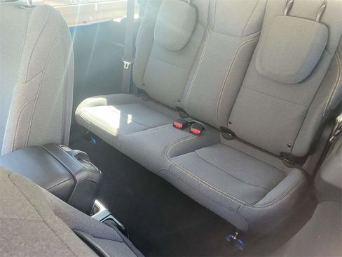 Used 2024 Jeep Wrangler Sport S image 10