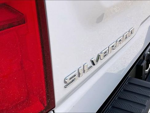 Used 2025 Chevrolet Silverado 1500 High Country w/ Technology Package AWD/4WD image 23