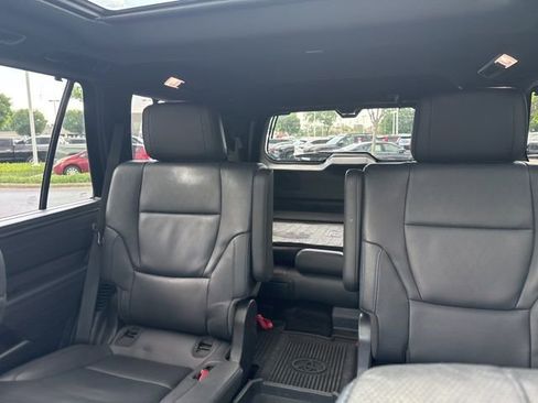 Used 2024 Toyota Sequoia Platinum AWD/4WD image 12