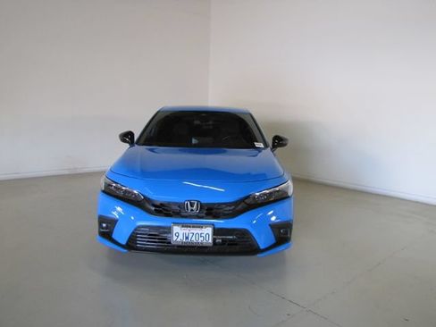Used 2024 Honda Civic Sport image 2