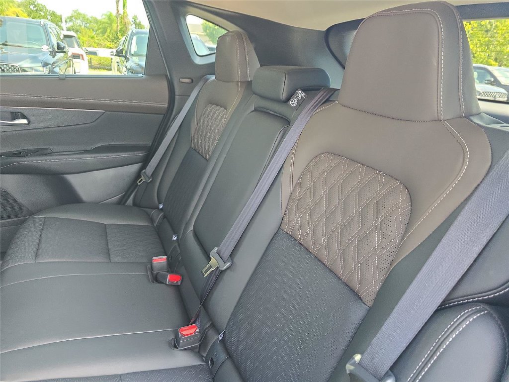 Used 2025 Nissan Murano Platinum w/ Cargo Package AWD/4WD image 9