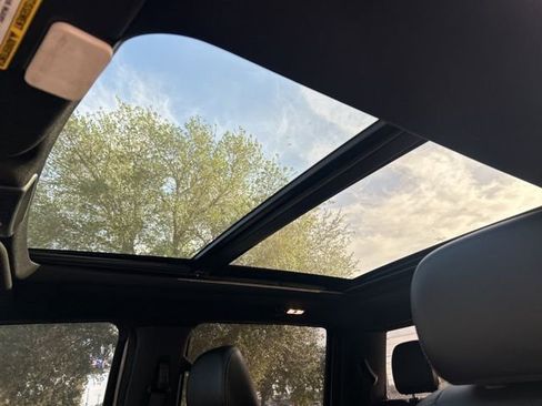 Used 2022 Ford F250 Lariat w/ Tremor Off-Road Package image 14