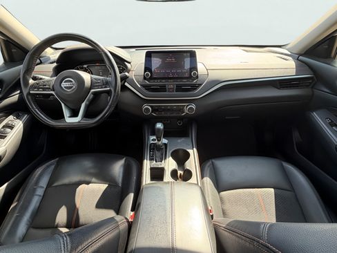 Certified 2022 Nissan Altima 2.5 SR w/ Midnight Edition Package FWD image 20