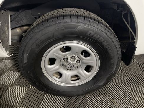 Used 2024 Nissan Frontier S w/ S Utility Package image 24