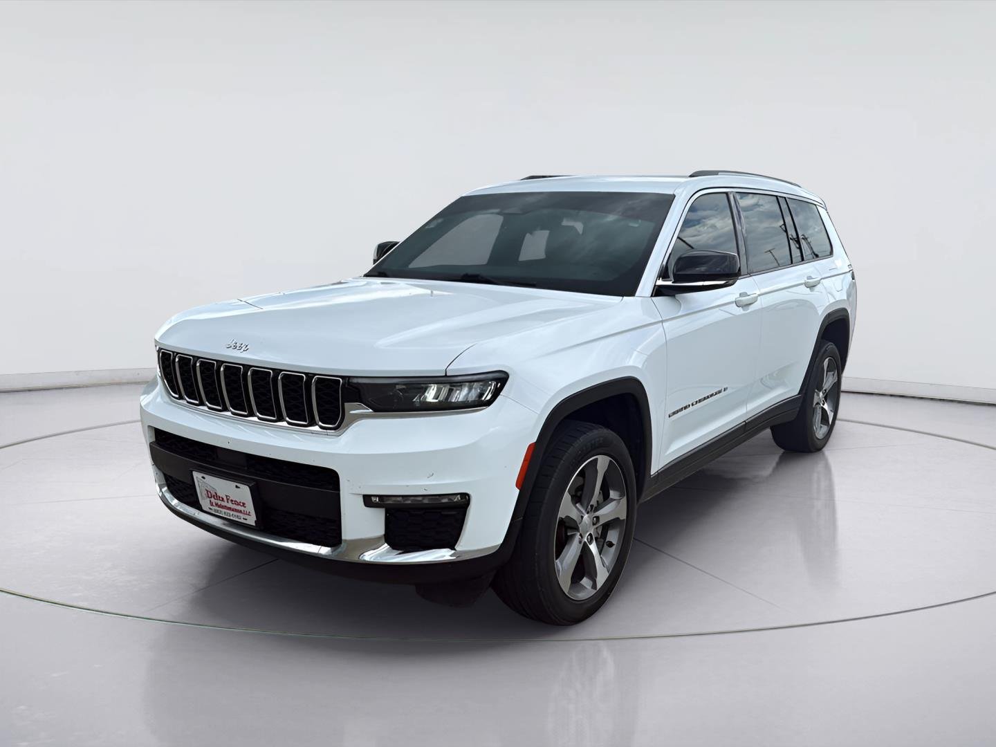 Used 2023 Jeep Grand Cherokee L Limited RWD image 1