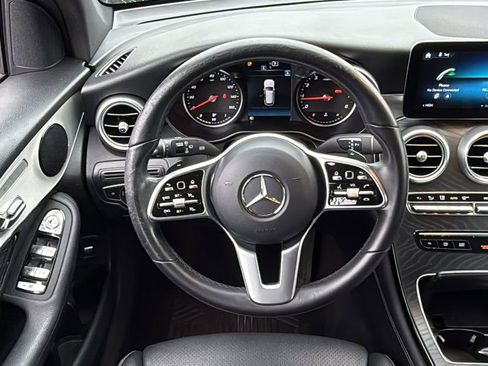 Used 2021 Mercedes-Benz GLC 300 image 13