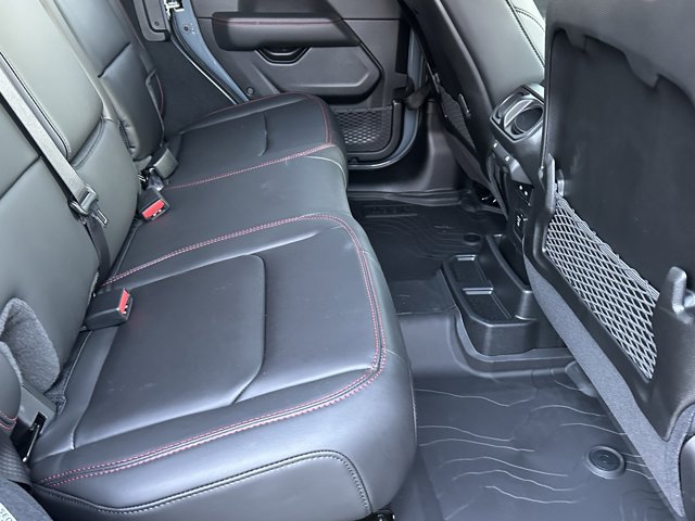 New 2026 Jeep Wrangler Unlimited Rubicon AWD/4WD image 15