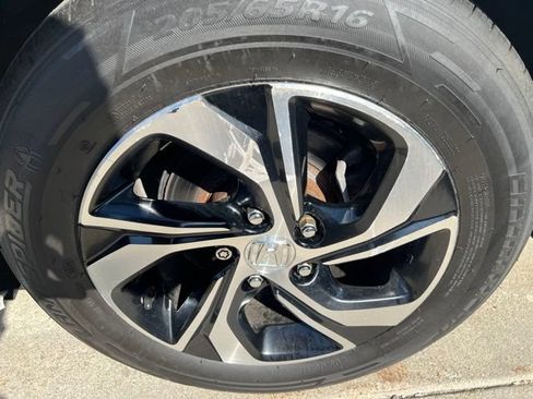 Used 2016 Honda Accord LX image 10
