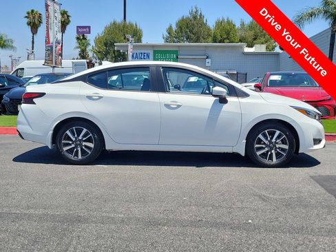 Certified 2025 Nissan Versa SV w/ Trunk Package FWD image 31