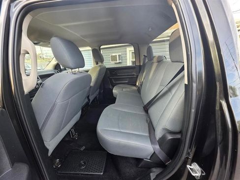 Used 2016 RAM 1500 Express w/ Black Ram 1500 Express Group AWD/4WD image 12