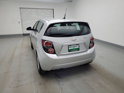 Used 2014 Chevrolet Sonic LT FWD image 6