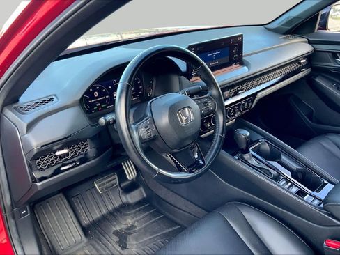 Used 2024 Honda Accord Sport image 17