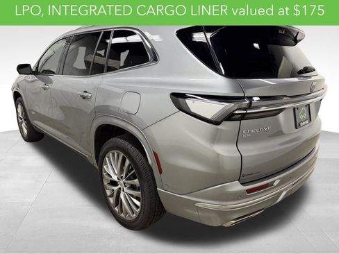 Certified 2025 Buick Enclave Avenir w/ Super Cruise Package AWD/4WD image 6