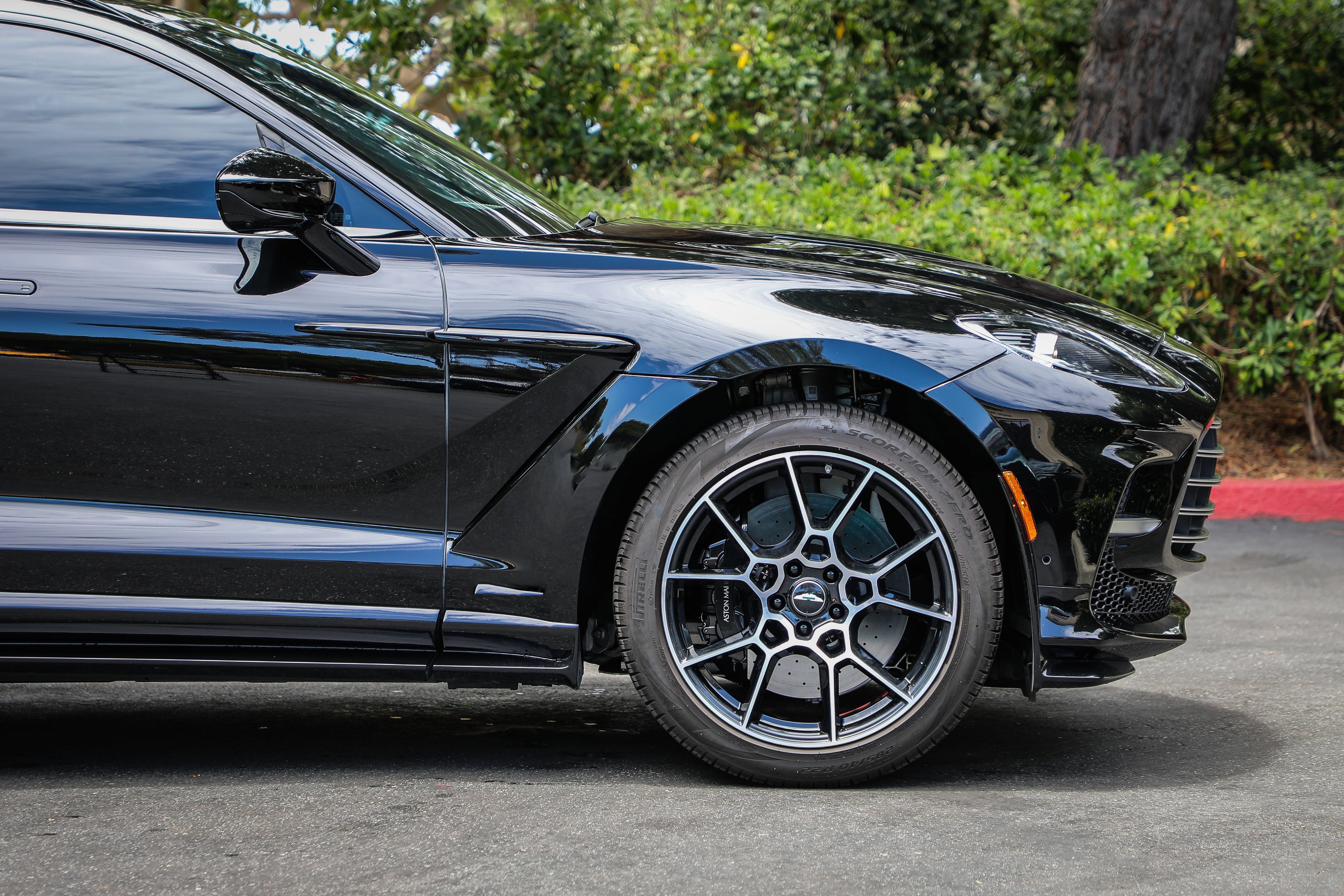 Used 2023 Aston Martin DBX 707 AWD/4WD image 31