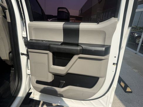 Used 2019 Ford F550 4x4 Crew Cab Super Duty image 23