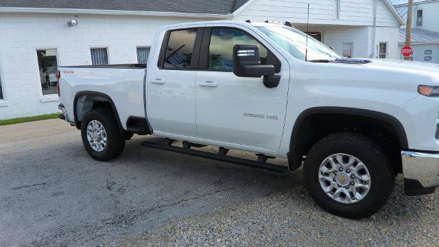 Used 2024 Chevrolet Silverado 2500 LT w/ Convenience Package AWD/4WD image 15