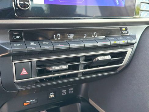 Used 2025 Toyota Camry LE FWD image 23