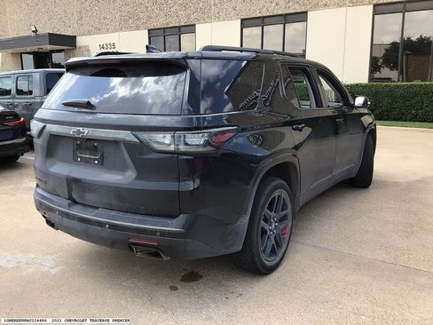 Used 2021 Chevrolet Traverse Premier w/ Redline Edition FWD image 5