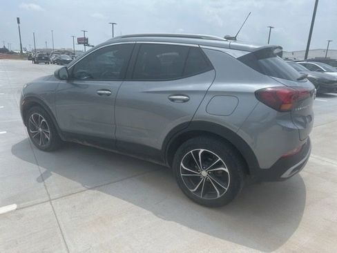 Used 2023 Buick Encore GX Select FWD image 13