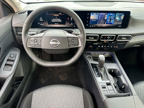 New 2026 Nissan Sentra SV w/ SV Convenience Package image 11