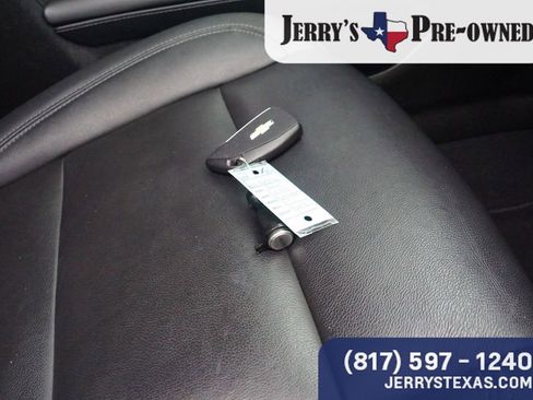 Used 2022 Chevrolet Suburban Z71 AWD/4WD image 26